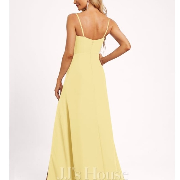 JJ’s house A-line Cowl Floor-Length shinny fabric yellow size 2 - Picture 2 of 9